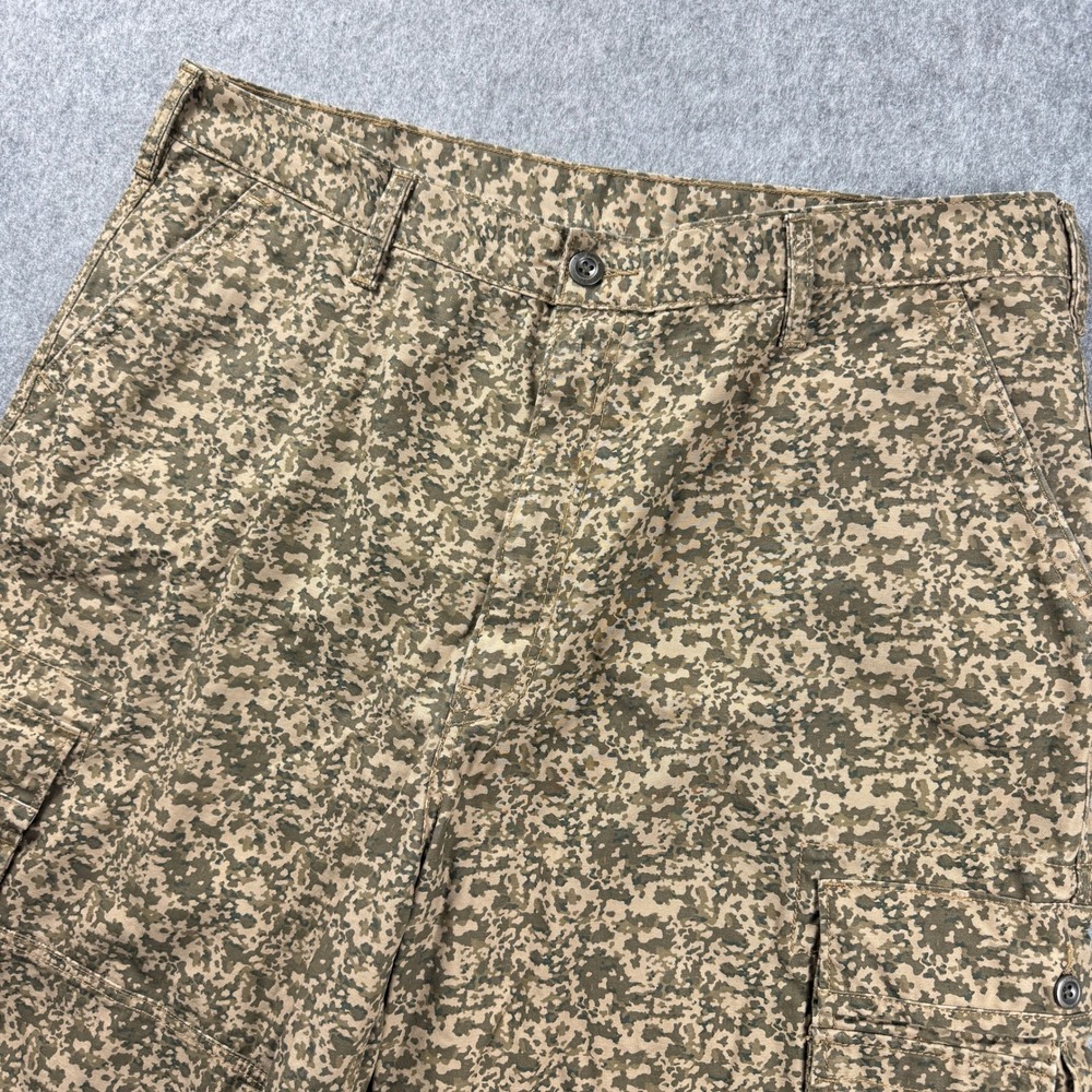Levi's Digital Camo Cargo Shorts Mens Size 42 Tactical Utility Outdoors Hunting - Picture 12 of 14